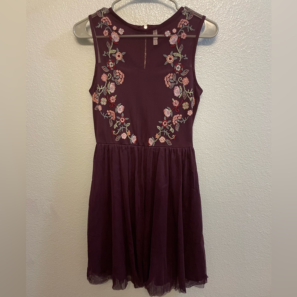 Xhilaration EUC sleeveless dress